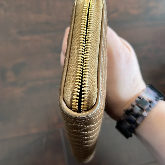 Prada Quilted Leather Zip Wallet - Picture 15 of 15